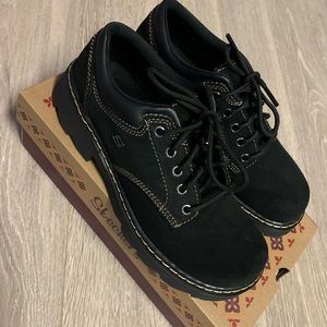 Skechers parties mate oxford’s